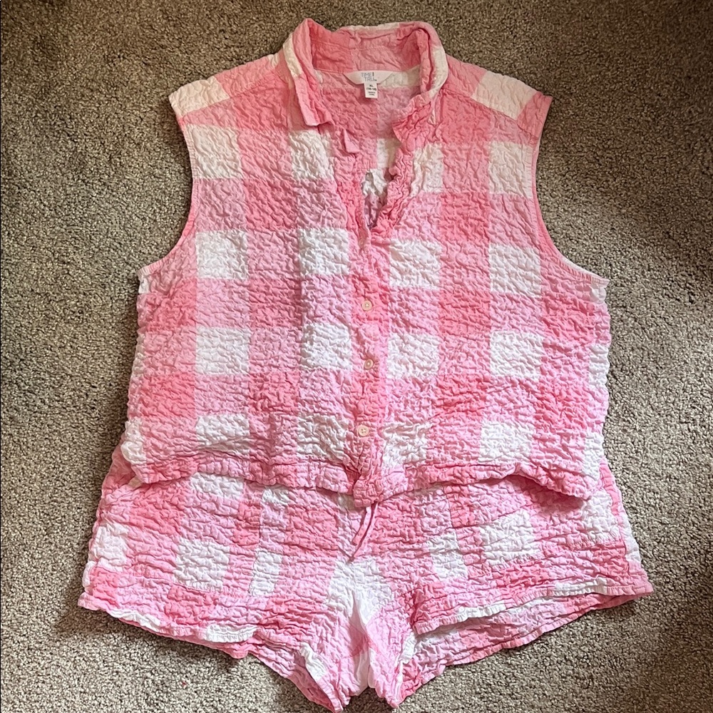 🌸🎉 5 for $20!! 🎉🌸 Time and Tru Pink and White Checkered Sleeveless Set
